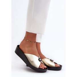 Chinelos femininos de couro com decoração dourada S.Barski KV27-027 dourado 2