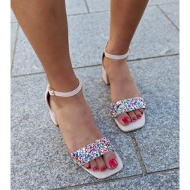 Sandálias de salto alto com pedras Ghuson coloridas bege 1