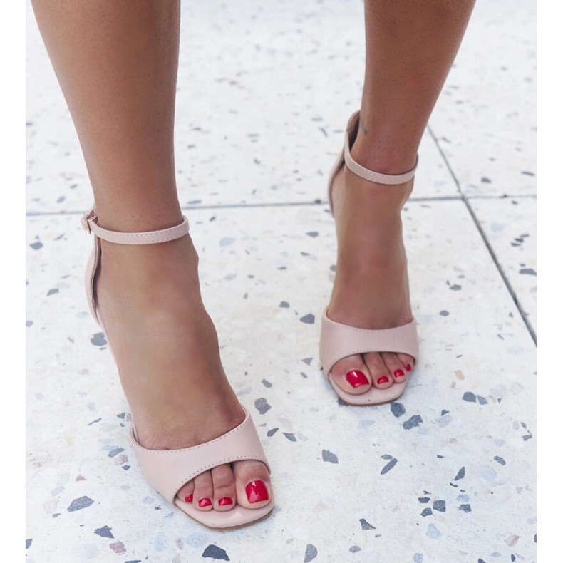 Sandálias de salto alto de couro ecológico Askern bege 1