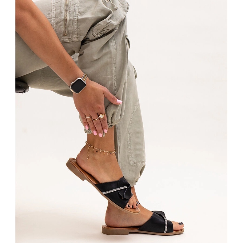 Chapéus decorados com alça com zircões Amari preto 1