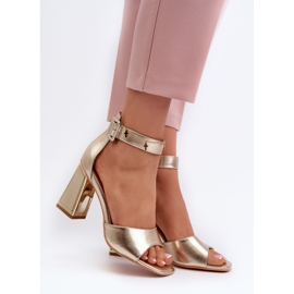 Sandálias Femininas Elegantes com Salto Alto Rosazara Dourada dourado 2