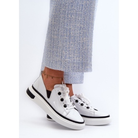 S.Barski Tênis feminino de couro envernizado D&amp;A LR535 branco 2