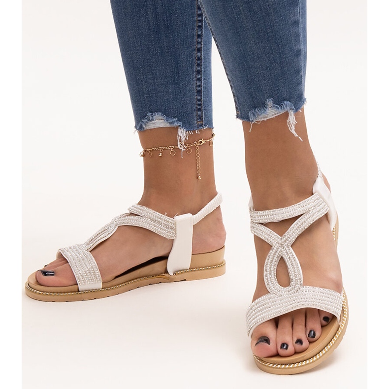 Sandálias brancas decoradas com zircões Detila branco 1