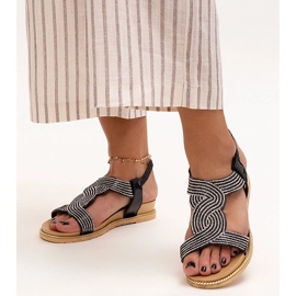 Sandálias pretas decoradas com zircões Gairsa preto 1