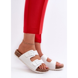 Chinelos Femininos em Plataforma de Cortiça com Fivelas, Branco Klinesta 2