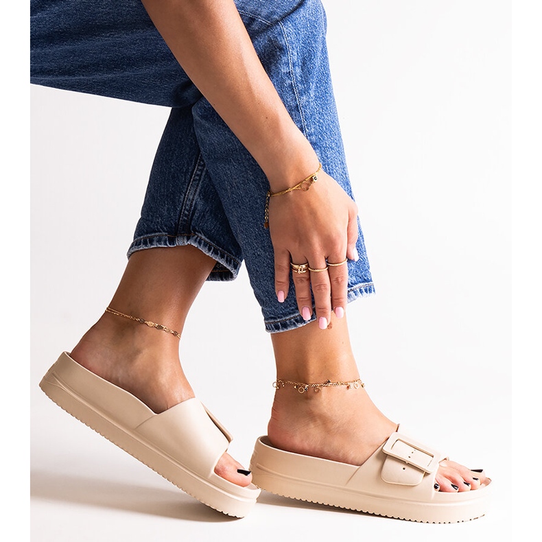 Chinelos bege Big Star NN274A666 801 1