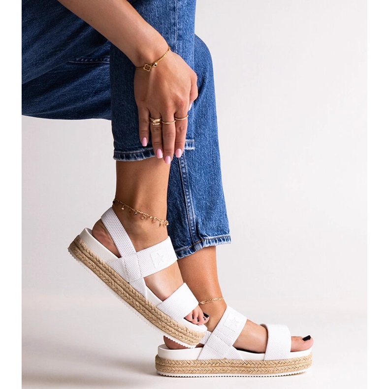 Sandálias brancas Big Star LL274857 branco 2