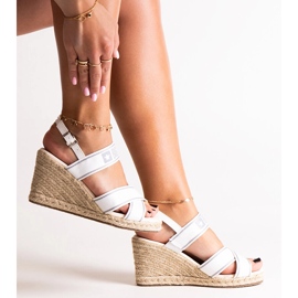 Sandálias de cunha branca Big Star LL274882 branco 1