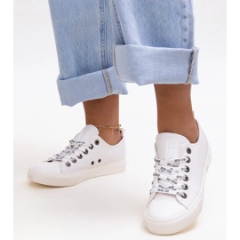 Tênis de couro ecológico branco Big Star KK274105 1