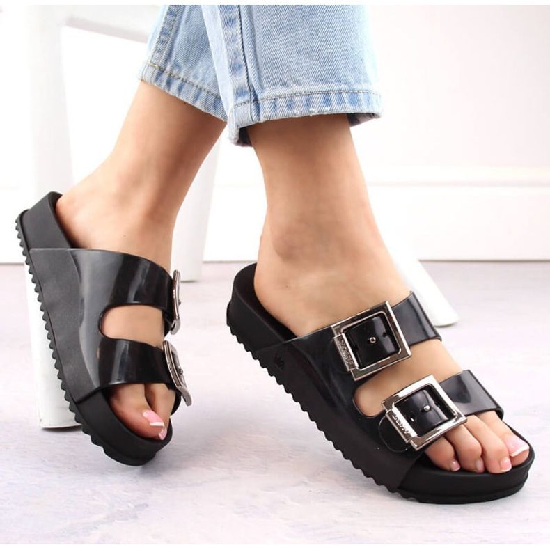 Chinelos confortáveis e perfumados Zaxy W INT2005, preto 1 Chinelos confortáveis e perfumados Zaxy W INT2005, preto 1