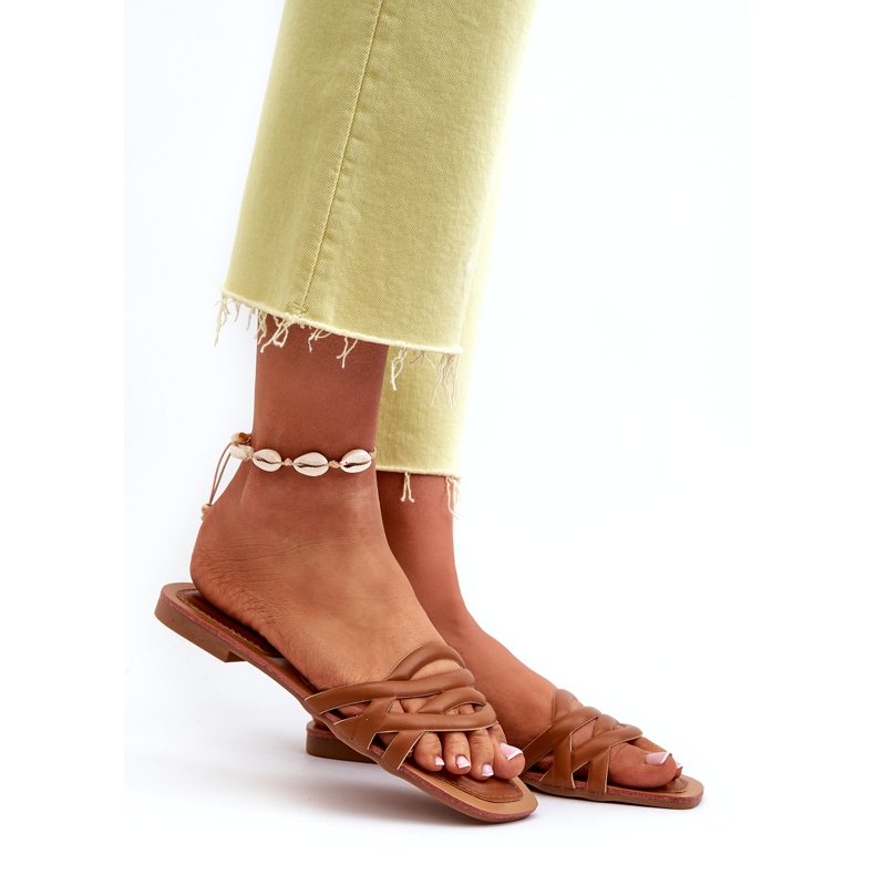 Chinelos de couro ecológico de salto plano marrom castanho 2