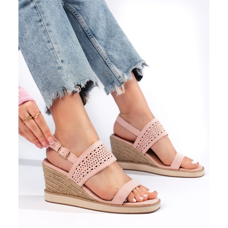 Sandálias femininas rosa de cunha 1