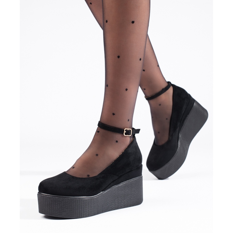 Bombas de cunha preta preto 1