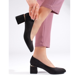 Salto alto em camurça preta preto 2