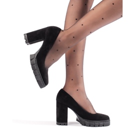 Sapatos femininos de camurça preta com salto alto preto 2