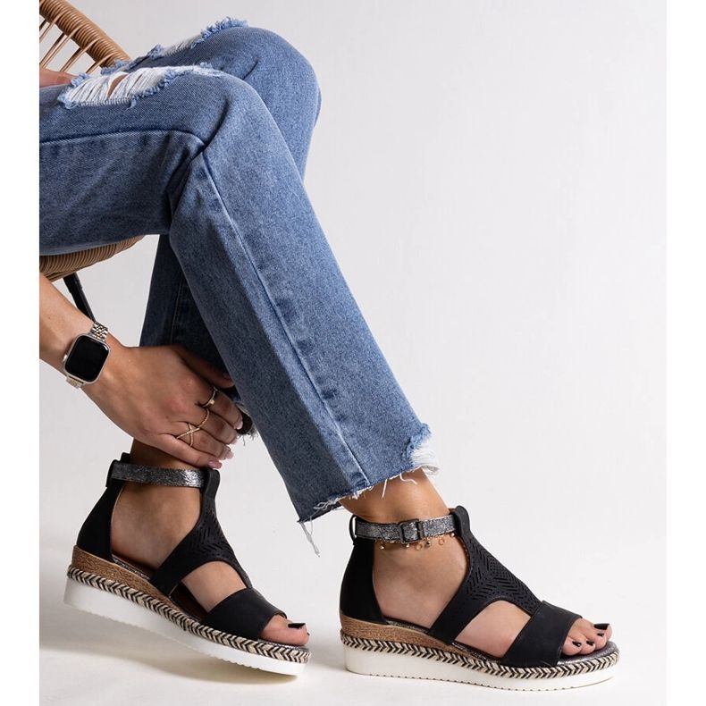 Sandálias pretas de cunha baixa Tiuma preto 1