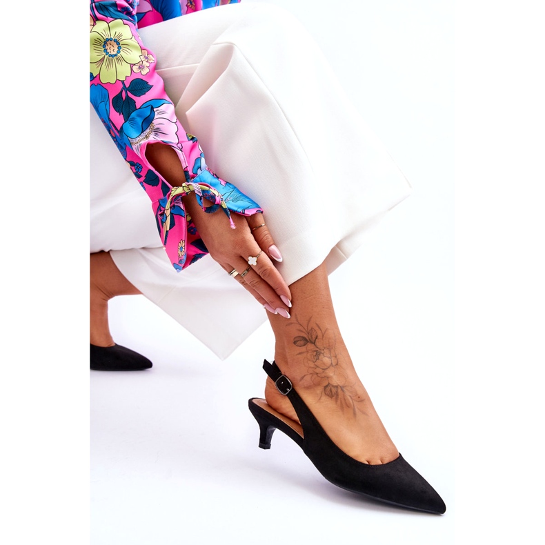 Jeeini Bombas de ponta baixa, pretas preto 2