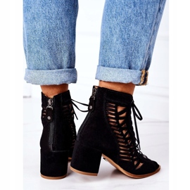 Botas de camurça perfuradas Maciejka 04040-01 pretas preto 2