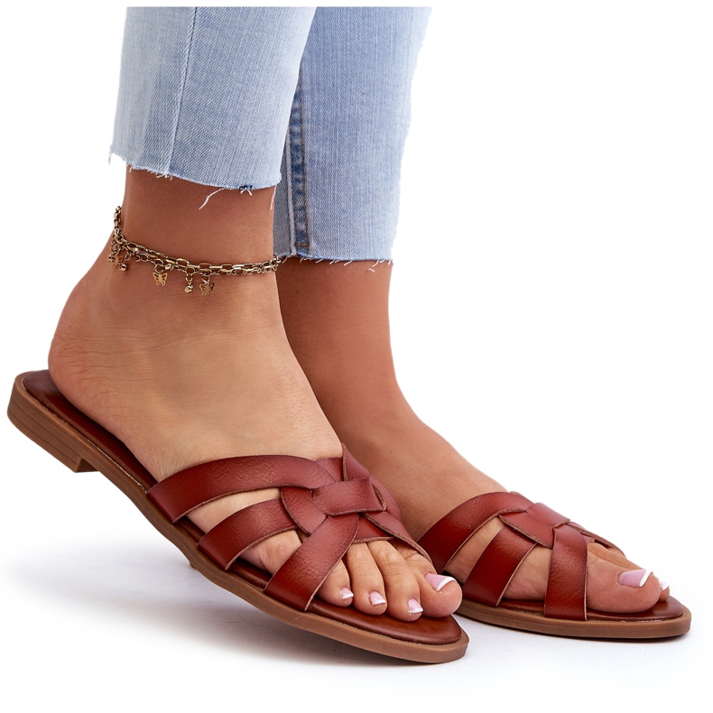 Evento Chinelos planos femininos feitos de couro ecológico, marrom castanho 4