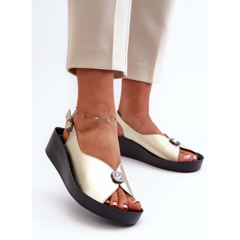 Sandálias femininas de couro com cunha e plataforma S.Barski KV27-020 douradas dourado 2