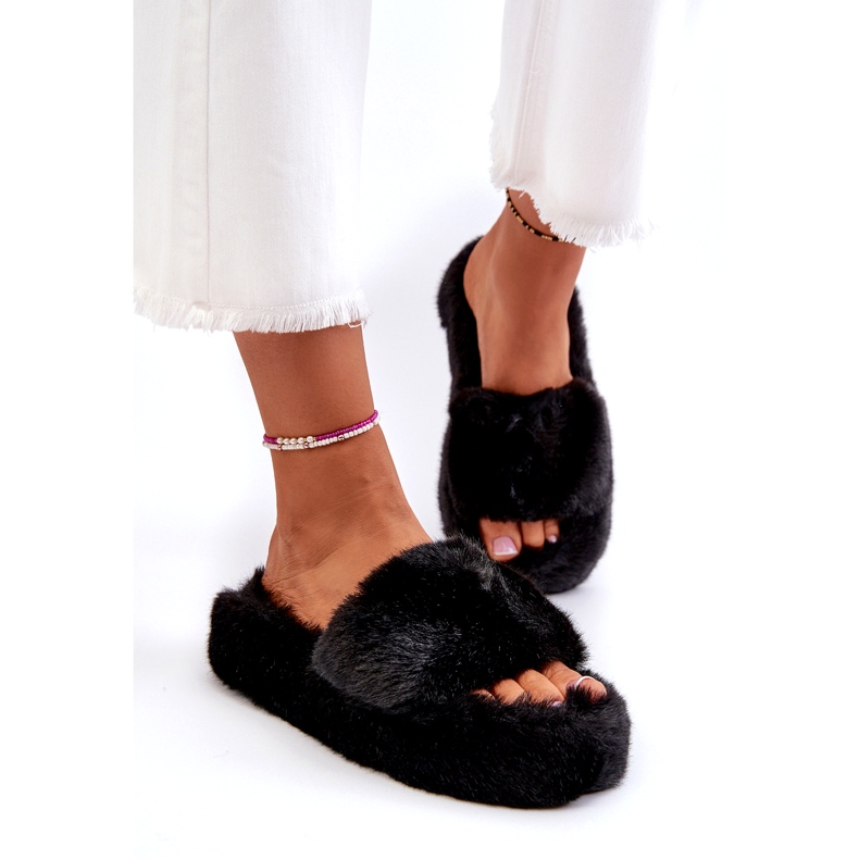 Chinelos de pele femininos pretos Stepia 1