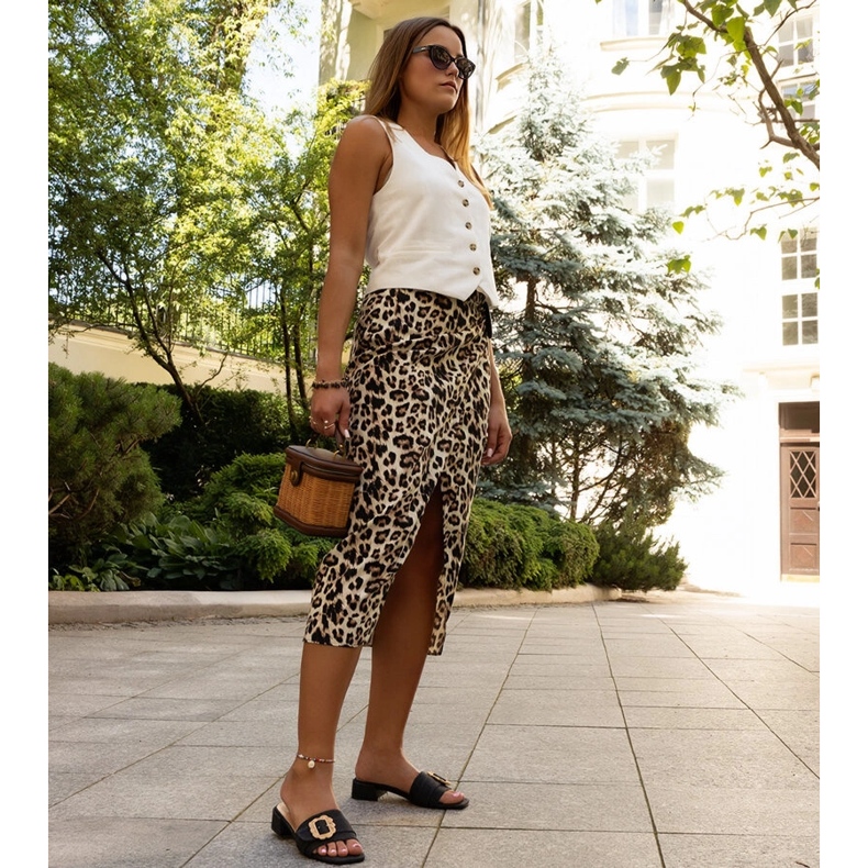 Mule Cantara preto de salto baixo 1