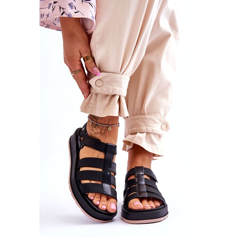 Sandálias femininas veganas de velcro ZAXY JJ285017 preto 1