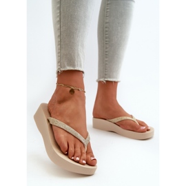 Chinelos femininos com alça brilhante 83386 Ipanema Mesh Chic Plat Fem Bege 2 Chinelos femininos com alça brilhante 83386 Ipanema Mesh Chic Plat Fem Bege 2