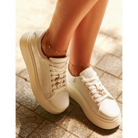 Tênis feminino plataforma de couro com ursinho branco Vinceza 66641 1