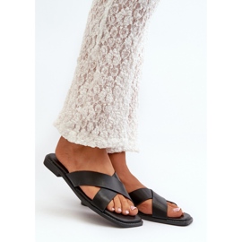 Chinelos femininos de salto plano em couro ecológico S.Barski KV27-002 preto 1