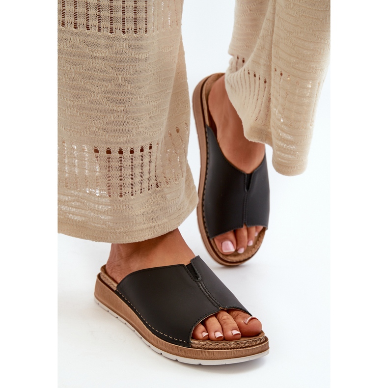 Chinelos femininos confortáveis ​​em couro ecológico Inblu GS0003I1 preto 1