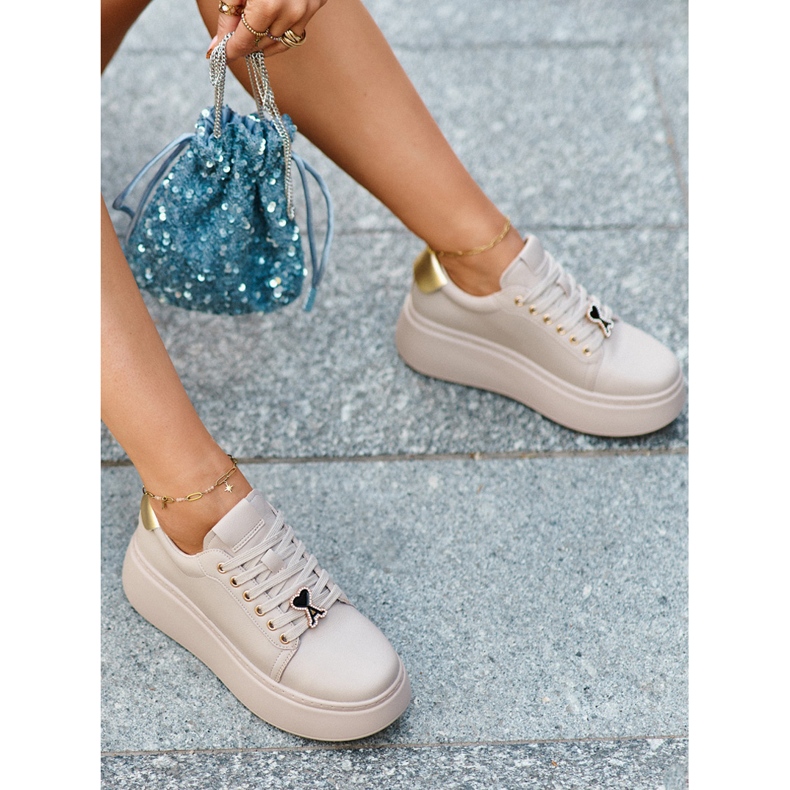 Tênis feminino de couro na plataforma bege Vinceza 66700 2