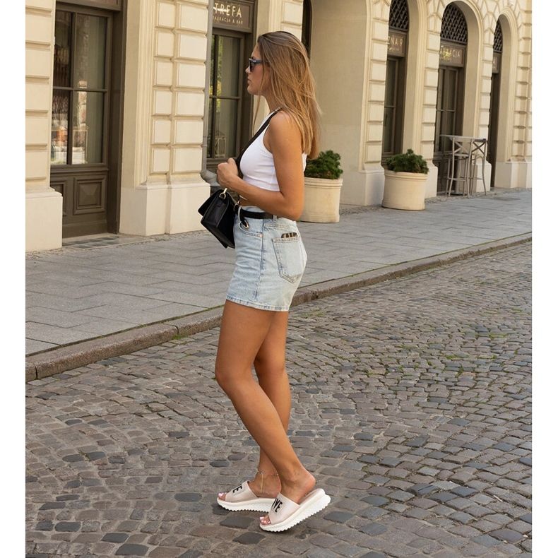 Mules rosa com cunha decorativa Maurla 1