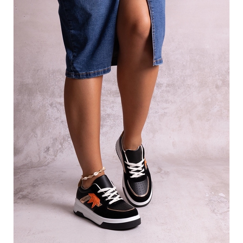 Tênis preto de camurça eco, Kollins. 1