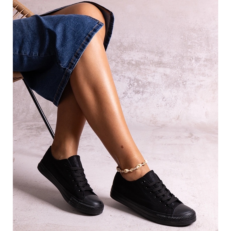 Tênis Rashidah preto brilhante 1