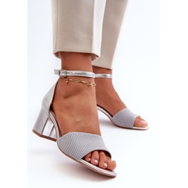 Sandálias femininas de salto alto prateadas Desvia prata 2