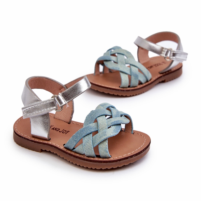 Sandálias infantis azuis com fecho de velcro e tiras entrelaçadas azul 3 Sandálias infantis azuis com fecho de velcro e tiras entrelaçadas azul 3