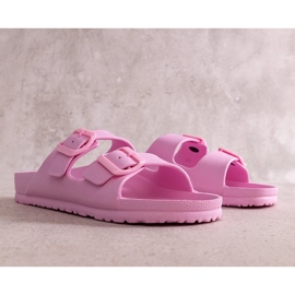 Chinelos de borracha rosa com fivelas Eugene 1