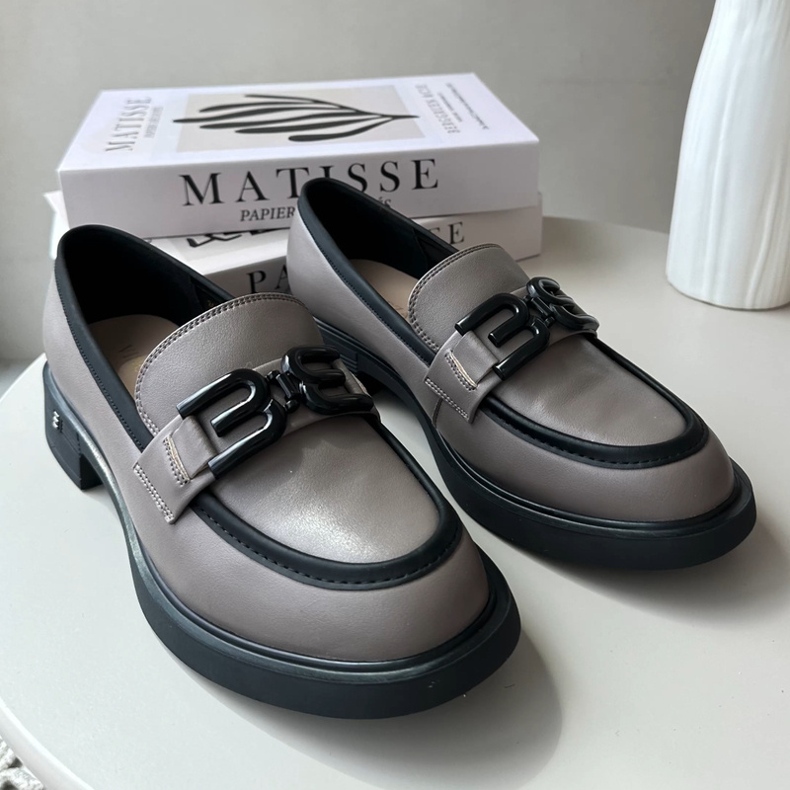 Vinceza Mocassins femininos elegantes de couro, bege escuro Triana cinza 1