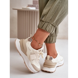 Tênis feminino com plataforma bege Nevelaine 2