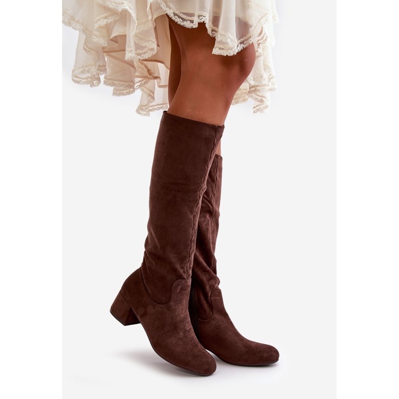 Botas femininas acima do joelho em camurça ecológica com zíper, Elitara marrom castanho 1 Botas femininas acima do joelho em camurça ecológica com zíper, Elitara marrom castanho 1