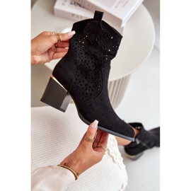 Botins perfurados em camurça ecológica, fechados com zíper, Sevana preto 2 Botins perfurados em camurça ecológica, fechados com zíper, Sevana preto 2