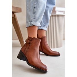 Botins femininos com isolamento de salto alto e fivela Camel Nevillira castanho 2