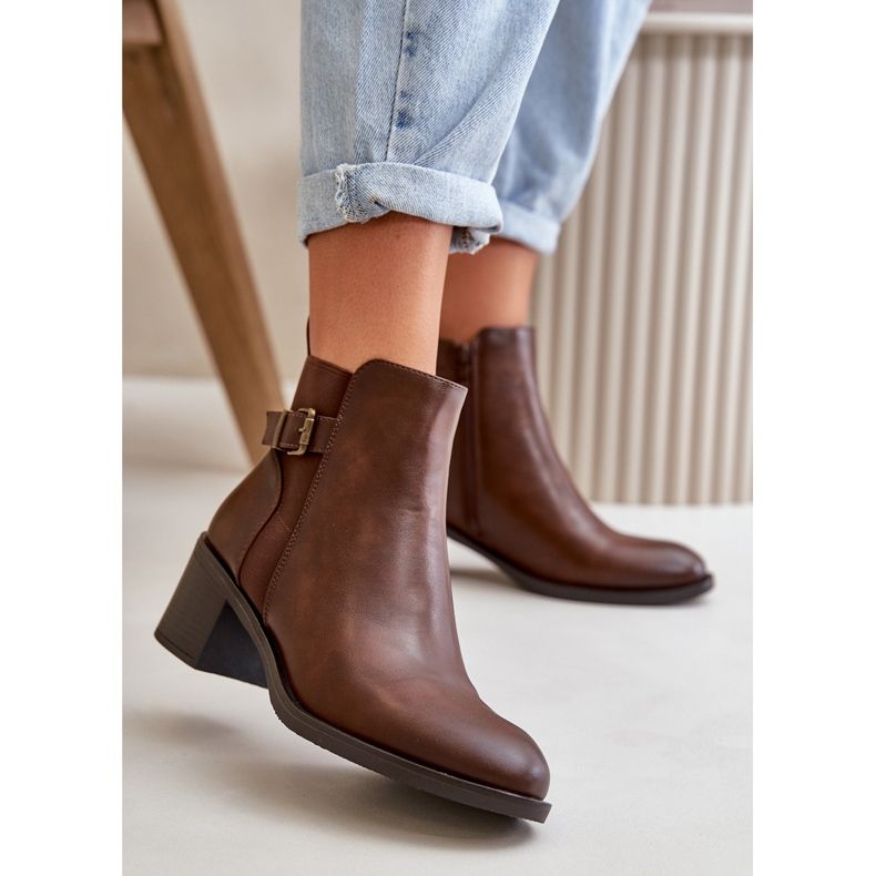 Botas femininas com isolamento de salto alto e fivela, marrom Nevillira marrom 2