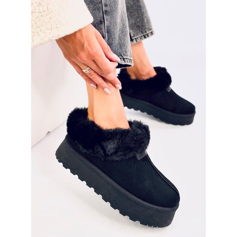 Yogi Botas curtas de neve pretas com pele preto 2