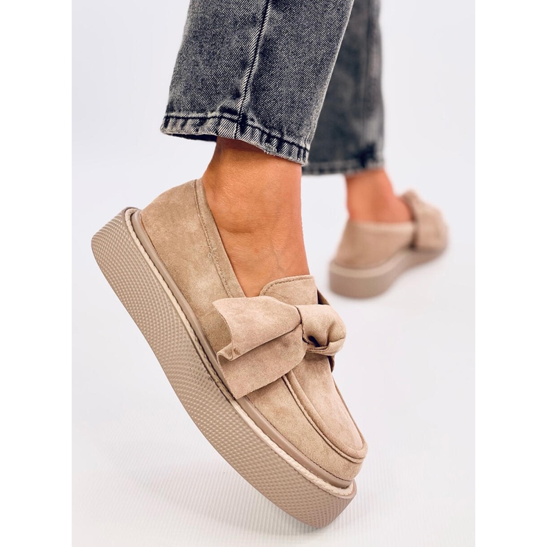 Mocassins de camurça Tempelton Khaki com laço bege 1