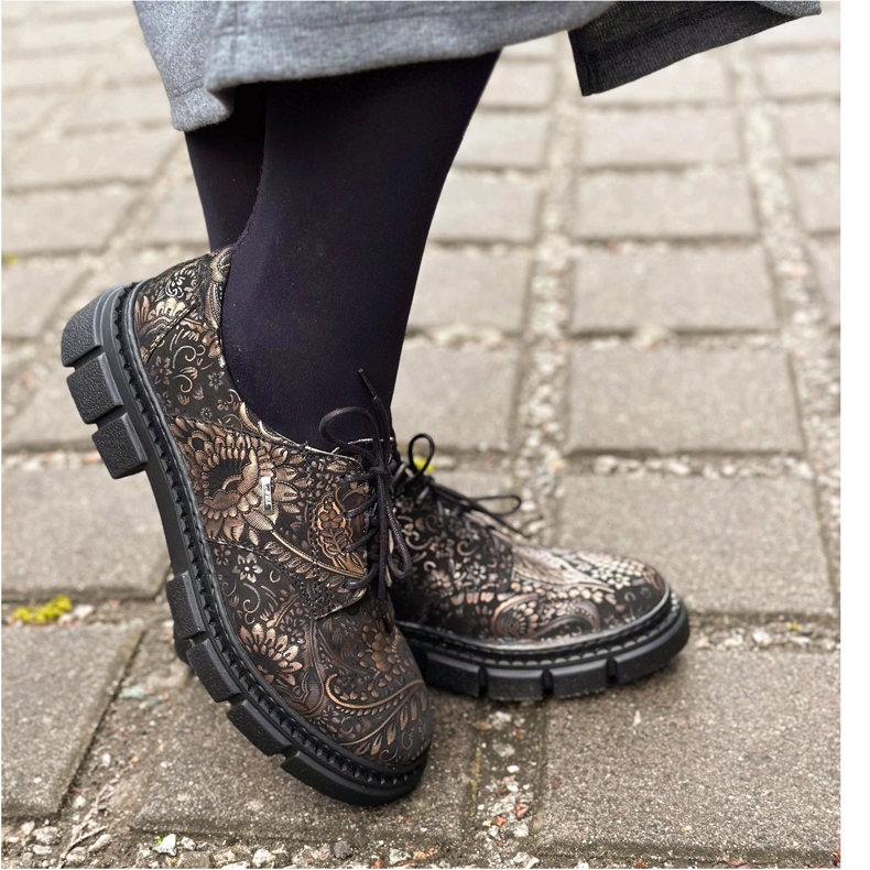 Olivier Sapatos femininos de couro com sola grossa, flores, PLN 1.134 multicolorido 2