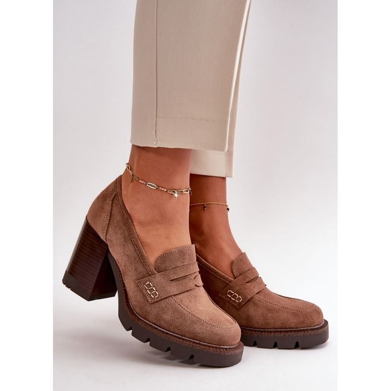 Sapatos femininos de salto alto em camurça ecológica marrom Vinceza 58105 castanho 2