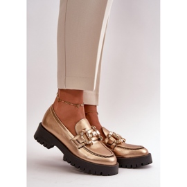 Mocassins femininos de couro com decoração CheBello 4369 dourado 1