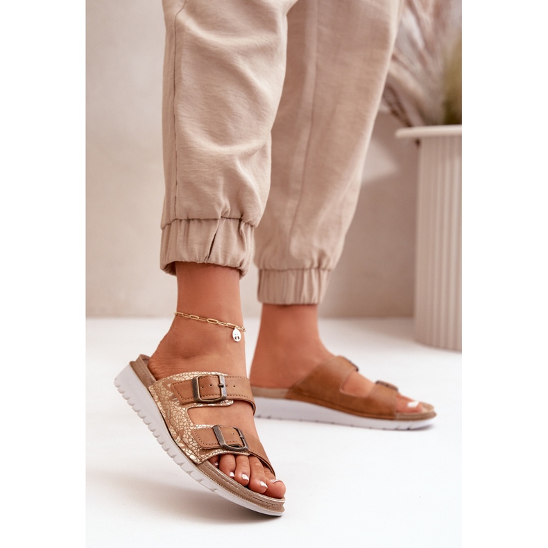 Chinelos confortáveis ​​femininos com fivelas Inblu CN000033 marrom 2